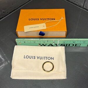 Louis Vuitton box with dust cover and key ring